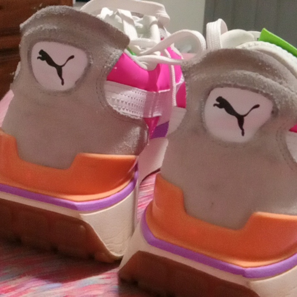 no longer want them or wear them they are size woman us 6.5